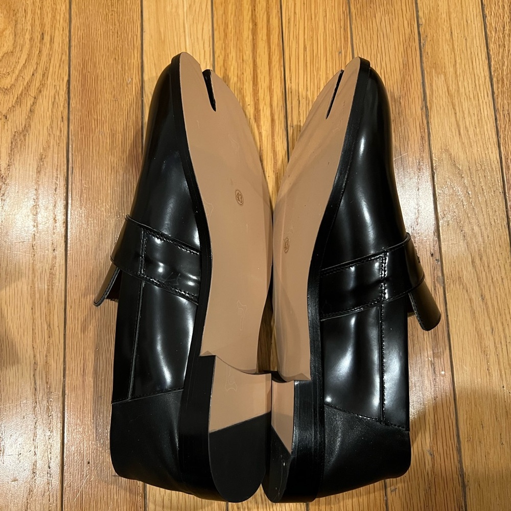 Women’s Custom Made Tabi Shoe 10.5